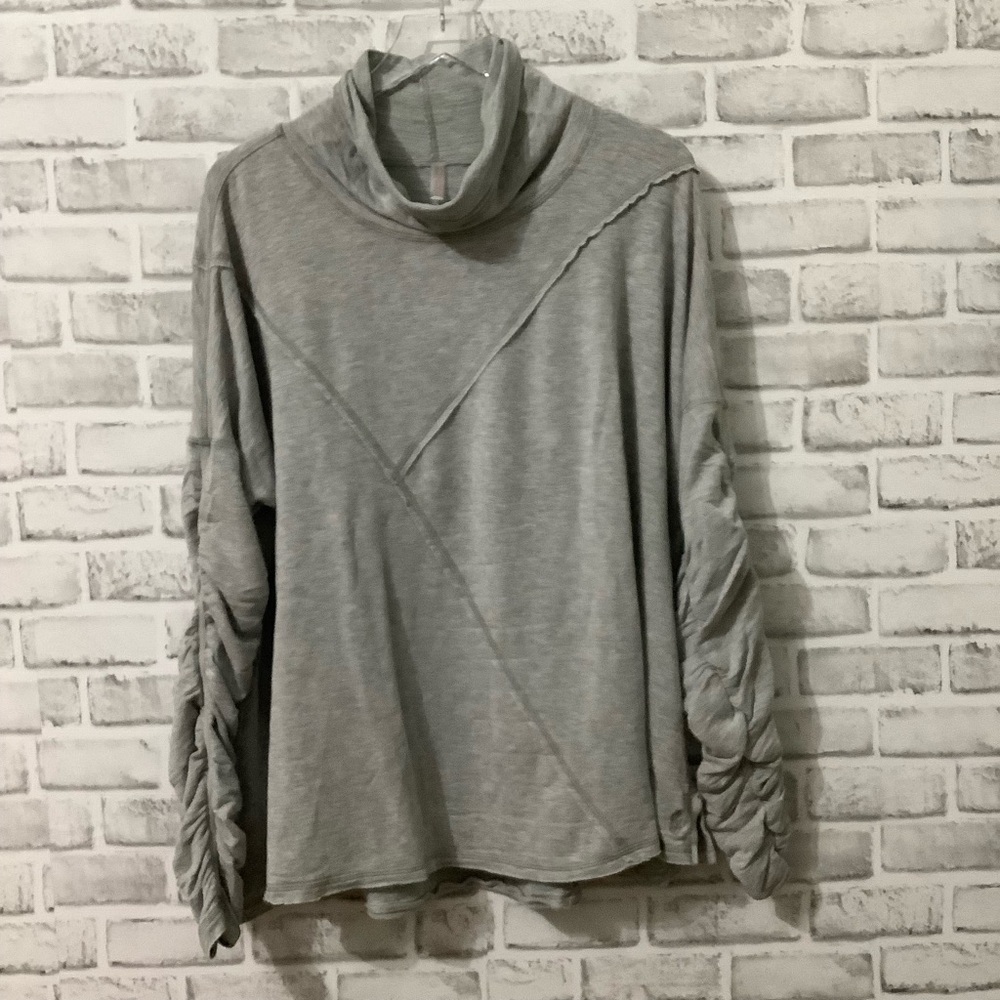 Urban Outfitters Distressed Gray XL rushed Long Sleeve Loose Fit Blouse
